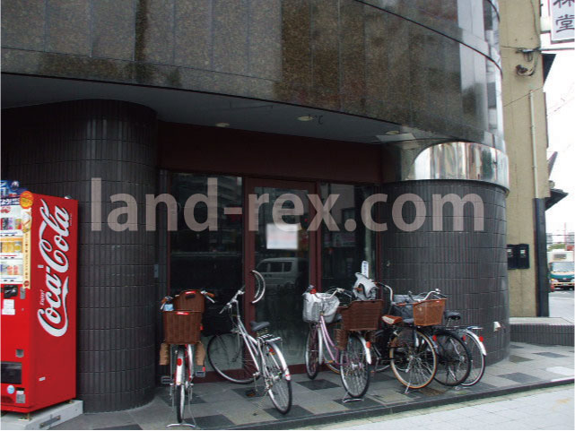 ノアーズアーク逢阪1階店舗 内装写真1